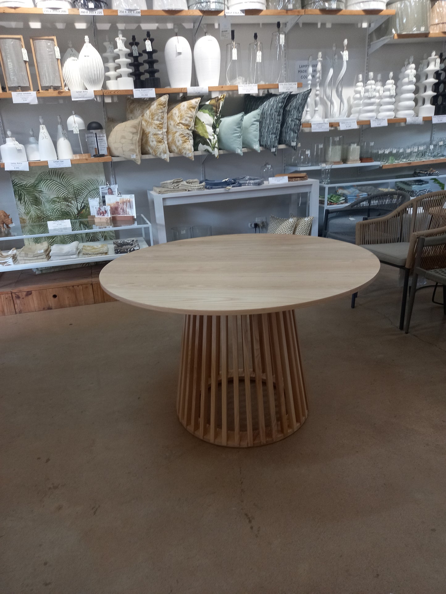 Small round table south africa