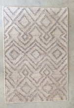 Load image into Gallery viewer, Jute rugs - custom