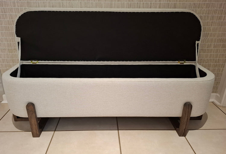 Upholstered Ottomans, Storage Ottomans & Bedends