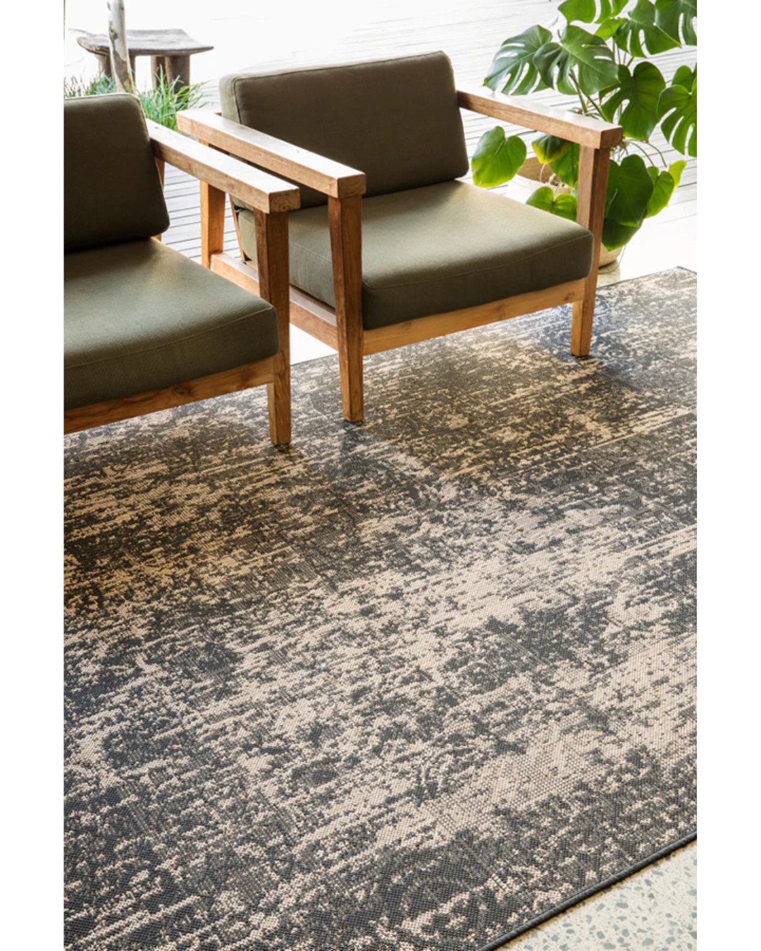 Azula Gradient Rug Monn Azulejo Rug | Geometric Indoor Outdoor Rug | Greenhaus