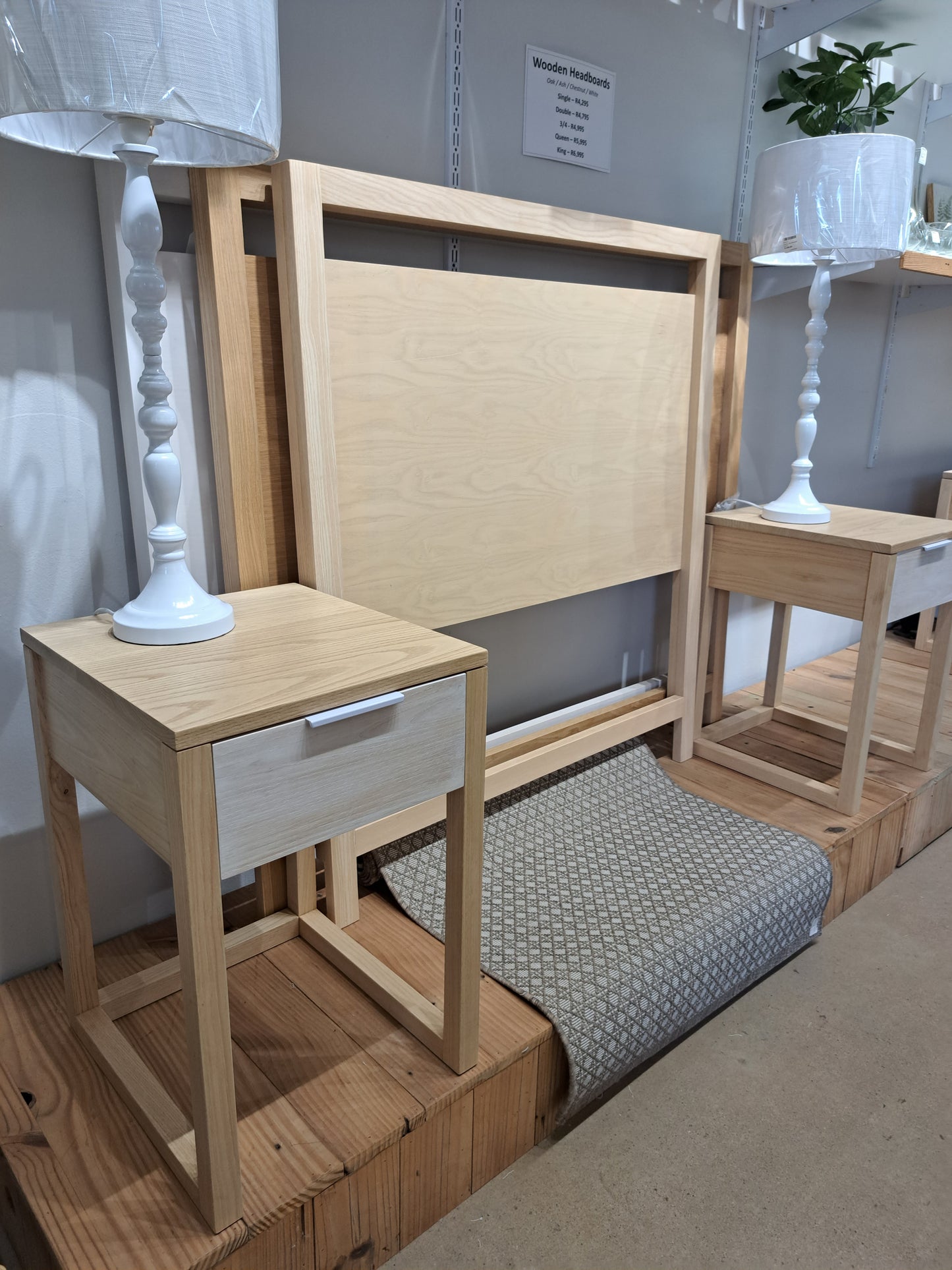 Nicole Bedside Table (with drawer)