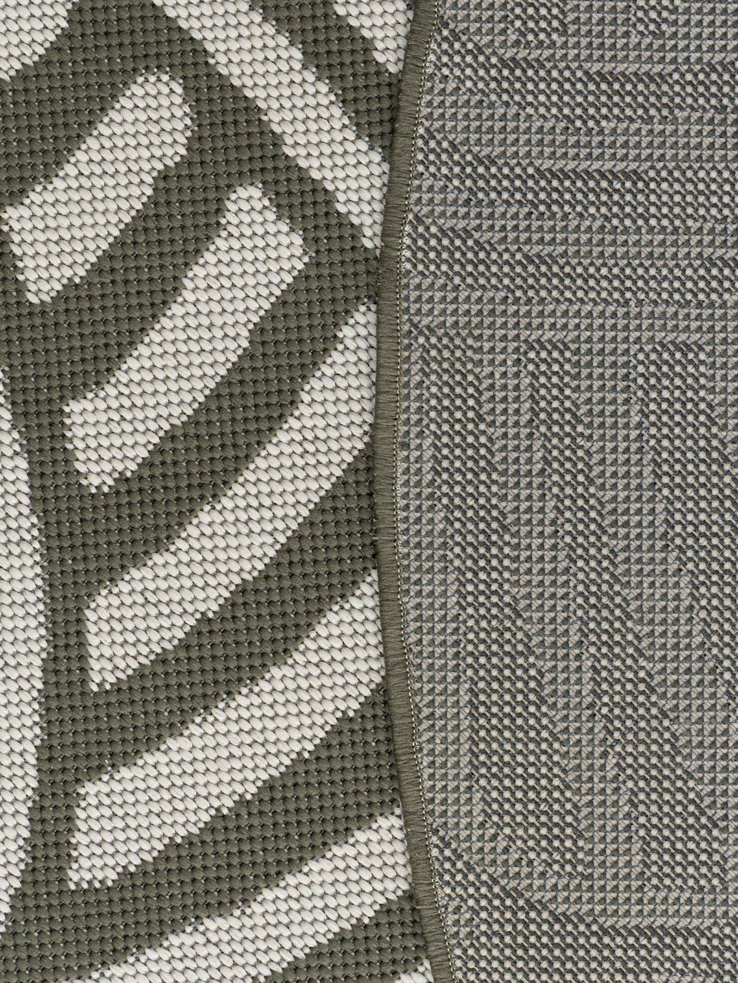 Beach Bouys Outdoor Rugs- Current 200cm Dia