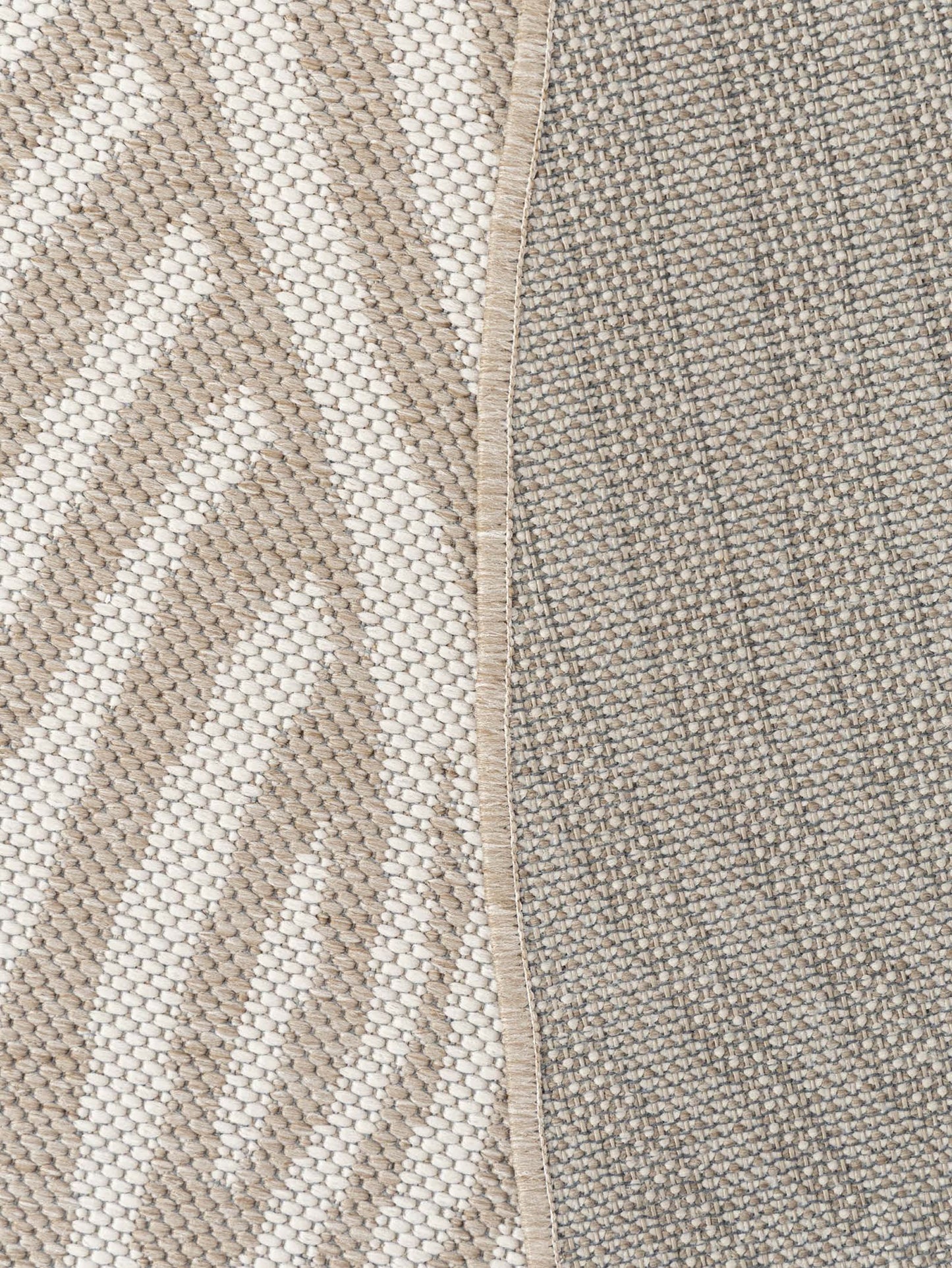 Beach Bouys Outdoor Rugs- Current 200cm Dia