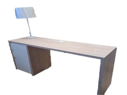 Mila Desk