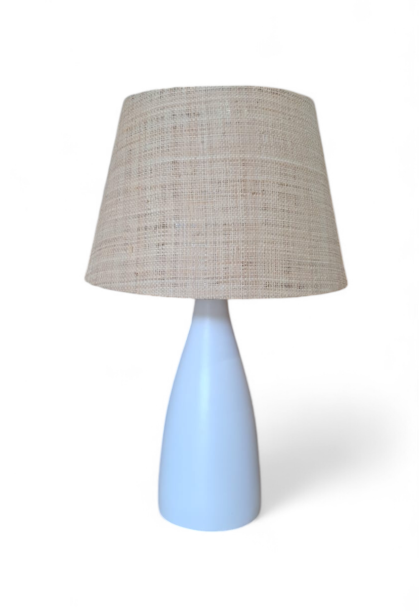 bedside lamp with raffia lampshade​