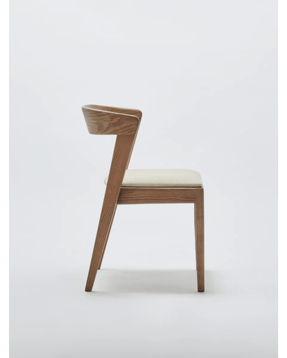 Vuti Dining Chair