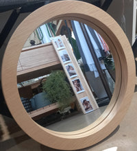 Load image into Gallery viewer, round mirror