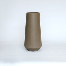 Load image into Gallery viewer, Modern Vessel vase